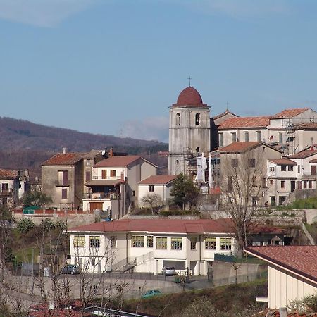 B&B Il Tulipano Rogliano Bagian luar foto