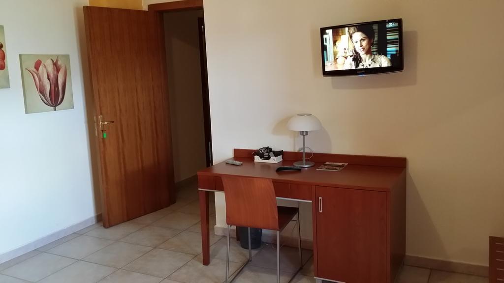 B&B Il Tulipano Rogliano Ruang foto