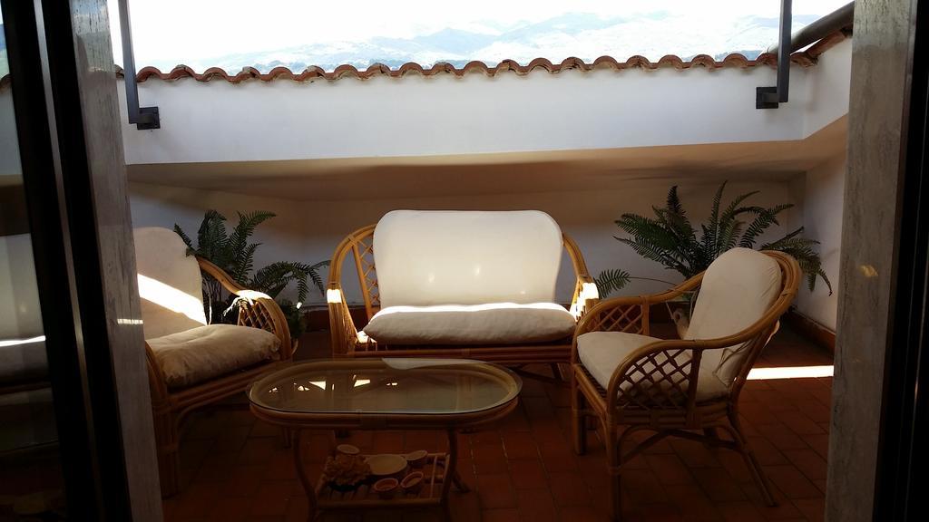 B&B Il Tulipano Rogliano Ruang foto