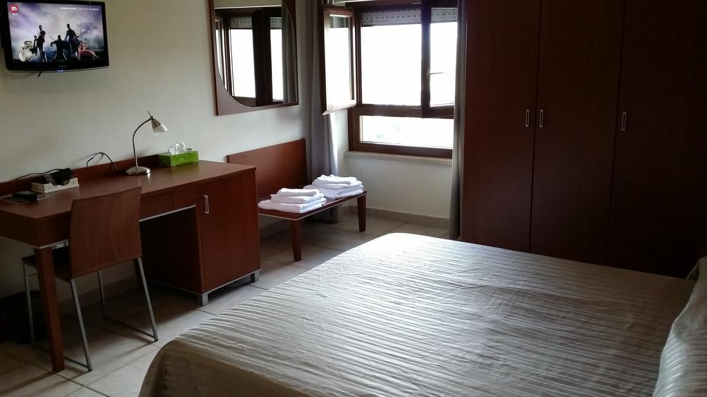 B&B Il Tulipano Rogliano Ruang foto
