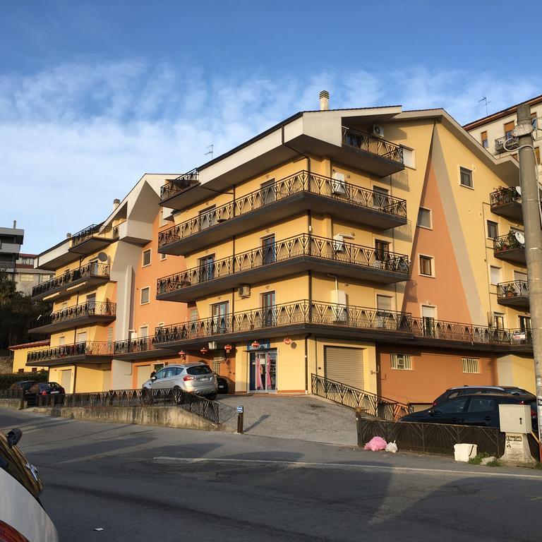B&B Il Tulipano Rogliano Bagian luar foto